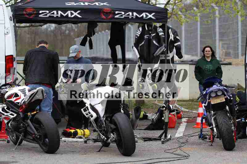 /Archiv-2023/06 10.04.2023 Moto Club Anneau du Rhin/Impressionen